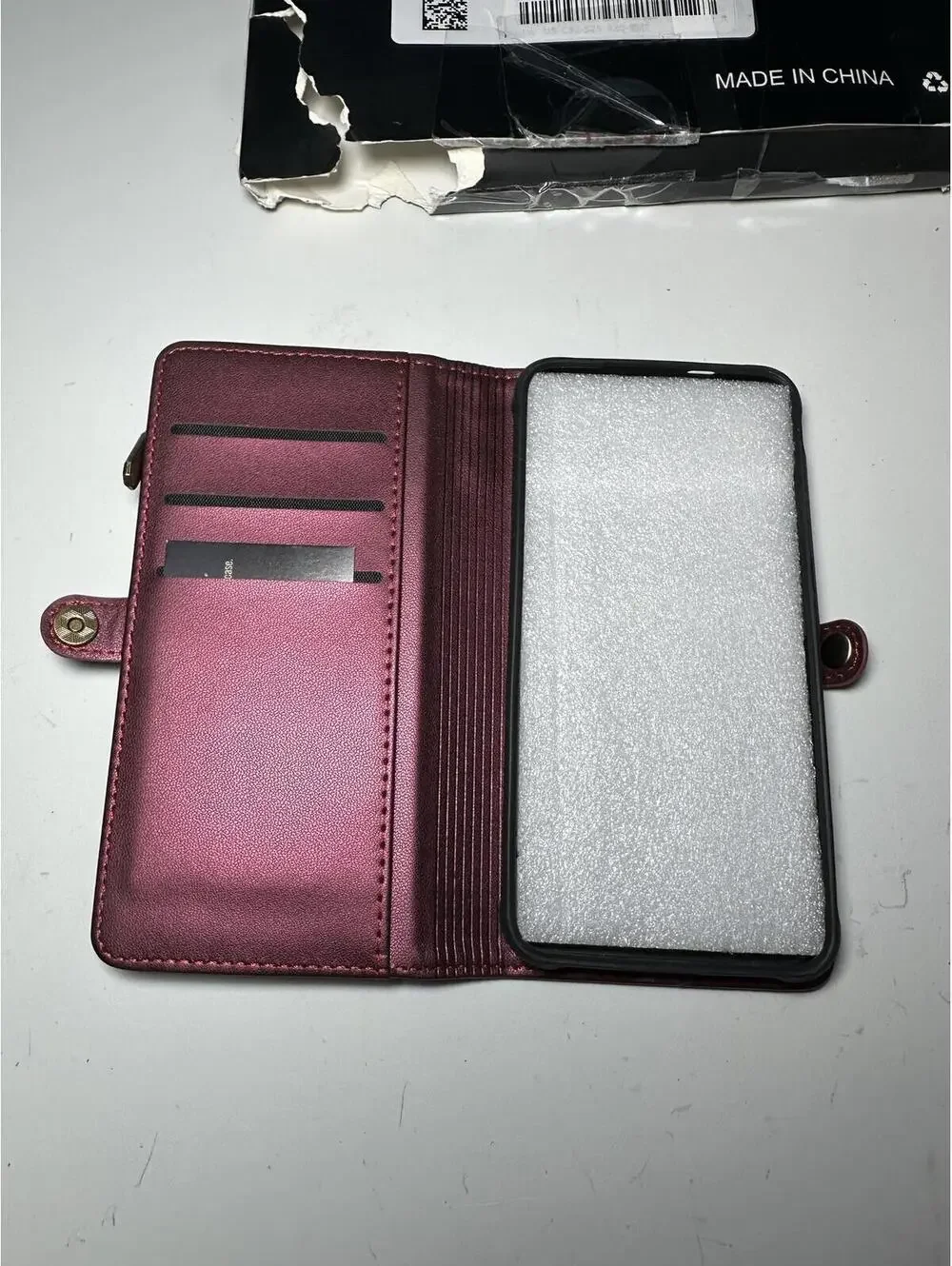 Defencase Magnetic Wallet Case for Samsung Galaxy S25 6.2 inch - Wine Red